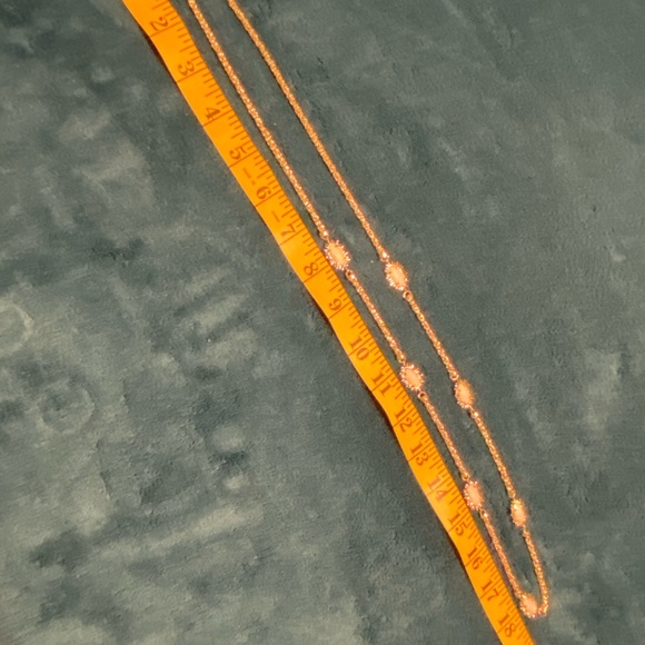 HTF iridescent white Kendra Scott - Picture 5 of 5